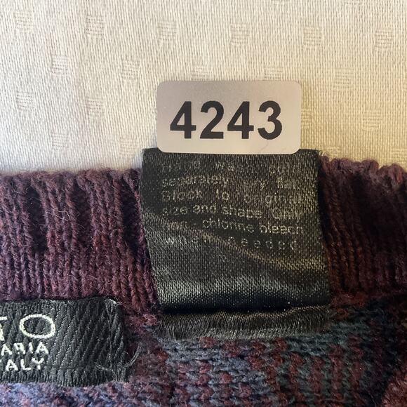 Segreto Men Sweatshirt size L Burgundy Geometric Long Sleeve Pullover - Picture 3 of 10